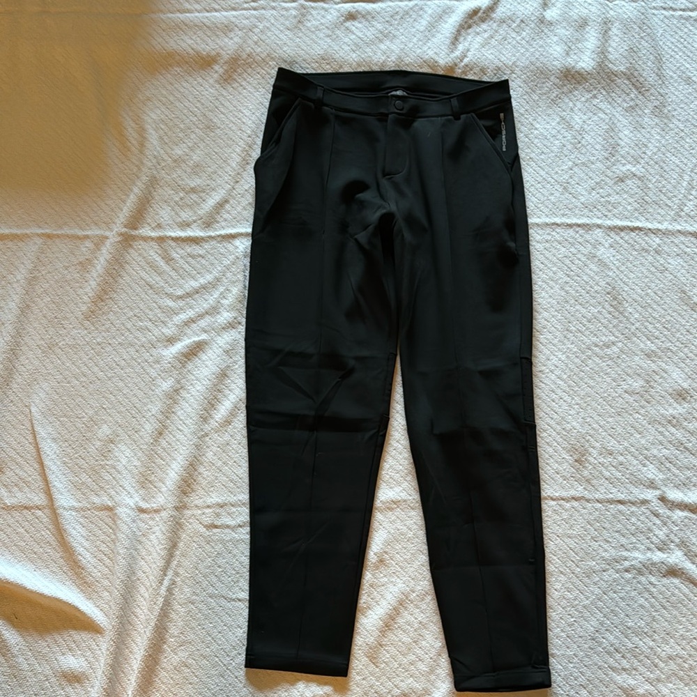 Porsche sport pants from the Urban Explorer Collection.